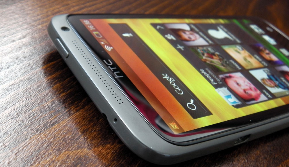 Двусимов телефон htc one